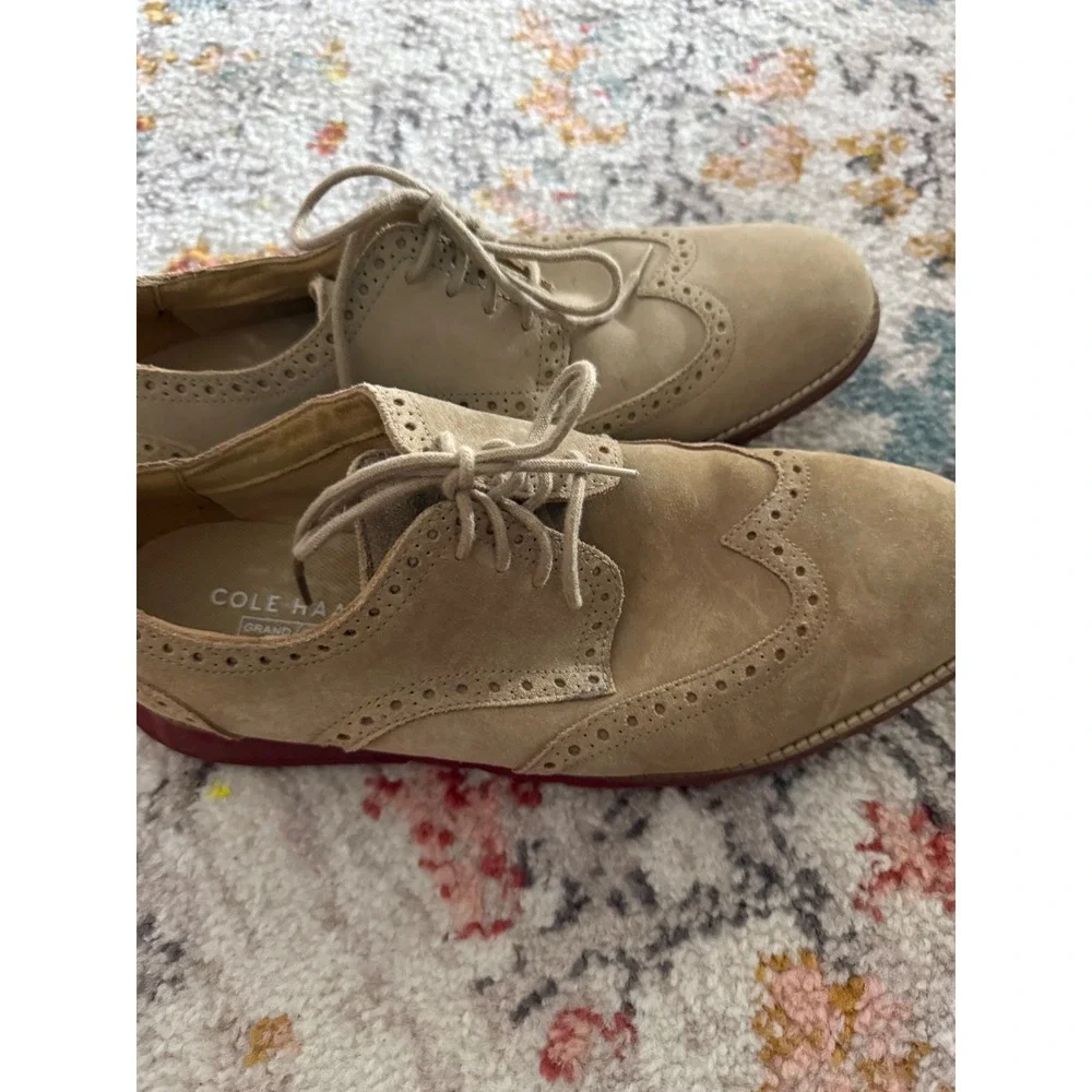 Cole Haan Grand OS Mens‎ Tan Suede Wingtip Oxford Dress Shoes Red Sole C23769
